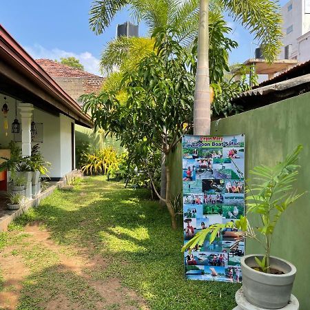 Shenys Beach Villa Negombo Exteriér fotografie